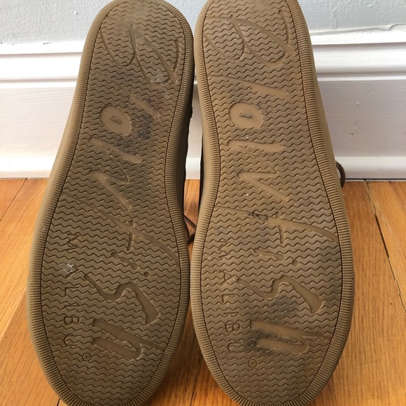 Brown and Black High-Top Women's Shoes - Picture 2 of 7